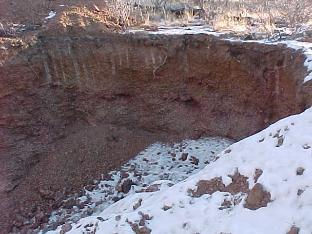 MVC-042S